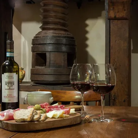 Al Poderuzzo * Castelnuovo de' Sabbioni